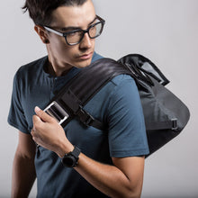 Load image into Gallery viewer, The Monty