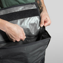 Load image into Gallery viewer, The Fitzroy : AP