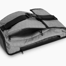 Load image into Gallery viewer, The Spar : VX