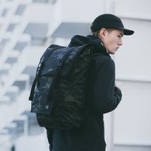Load image into Gallery viewer, The Fitzroy : Black Camo
