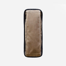 Load image into Gallery viewer, Arkiv Vertical Zippered Pocket
