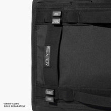 Load image into Gallery viewer, The Transit Arkiv : Laptop Brief
