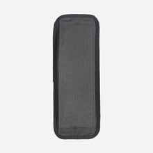 Load image into Gallery viewer, Arkiv Vertical Zippered Pocket
