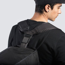 Load image into Gallery viewer, The Transit : Duffle
