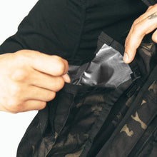 Load image into Gallery viewer, Arkiv Vertical Rolltop Pocket
