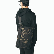 Load image into Gallery viewer, Arkiv Shoulder Strap
