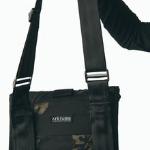 Load image into Gallery viewer, Arkiv Shoulder Strap
